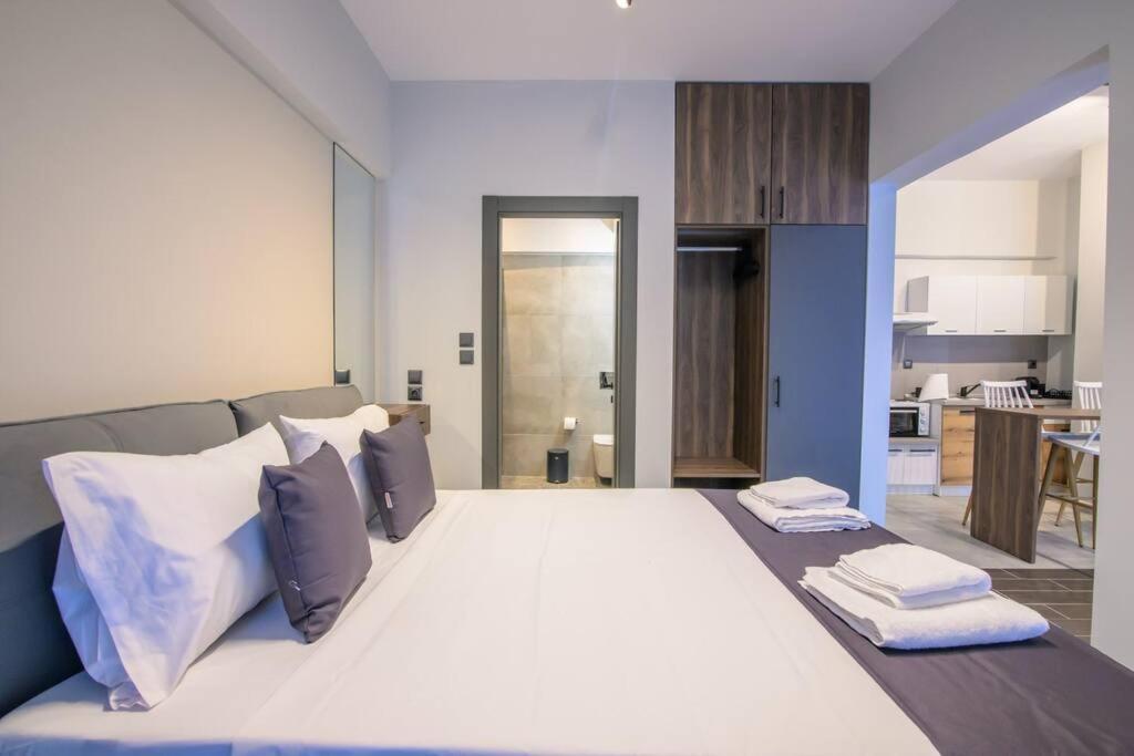 Luxury Central Apartment 4,1 Лариса Екстериор снимка