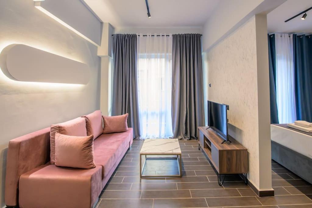 Luxury Central Apartment 4,1 Лариса Екстериор снимка